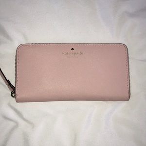 Kate Spade Cedar Street Lacey Wallet Clutch